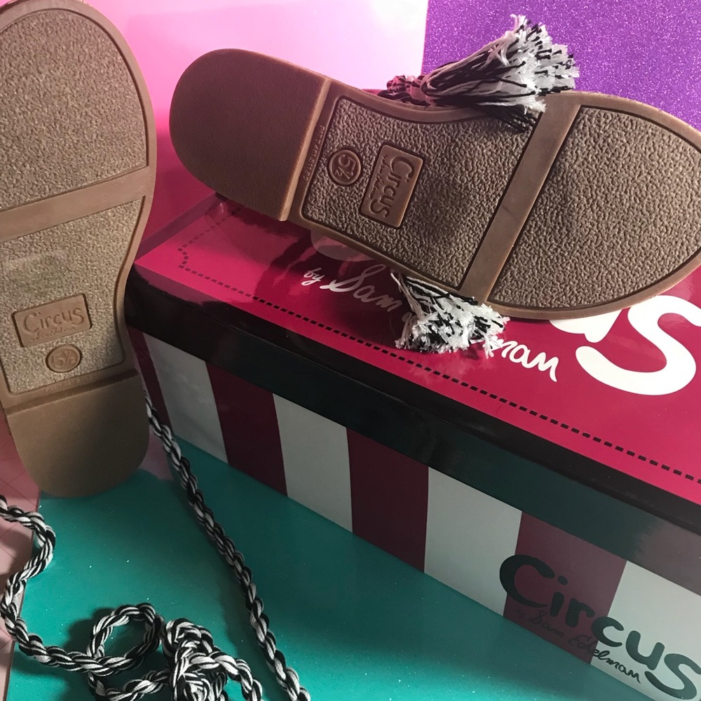 Circus by Sam Edelman sandals - Picture 6 of 7